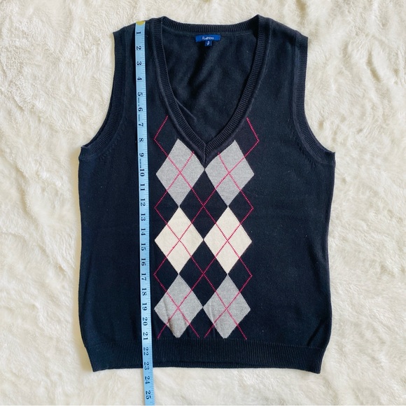 Reitmans Argyle Sweater Vest - Black & Grey - Picture 7 of 8